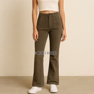 Celebrity Pink Corduroy Pants Mid Rise Bootcut Green Cargo Pocket Bamboo Size 30